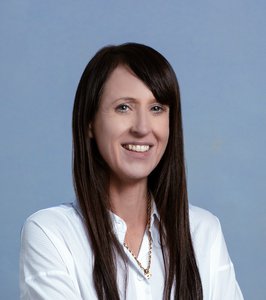 Leadership Photos - Amanda-05.png